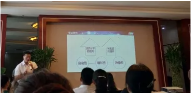 1548741870769098316.jpg 1531531676208031694.jpg